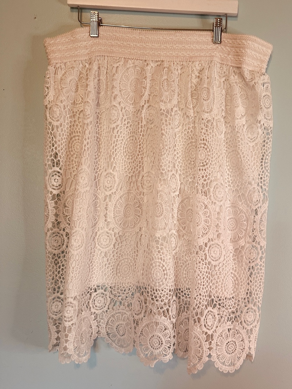 Studio West Cream Crochet Lace A-Line Midi Skirt